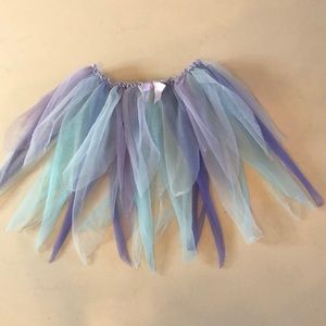 **6 Items for $26**.   H&M kids tutu skirt, One size